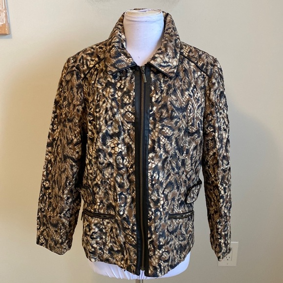 Chicos’s Queen Of Elegance Margaret Faux Fur Jacket - Picture 1 of 11